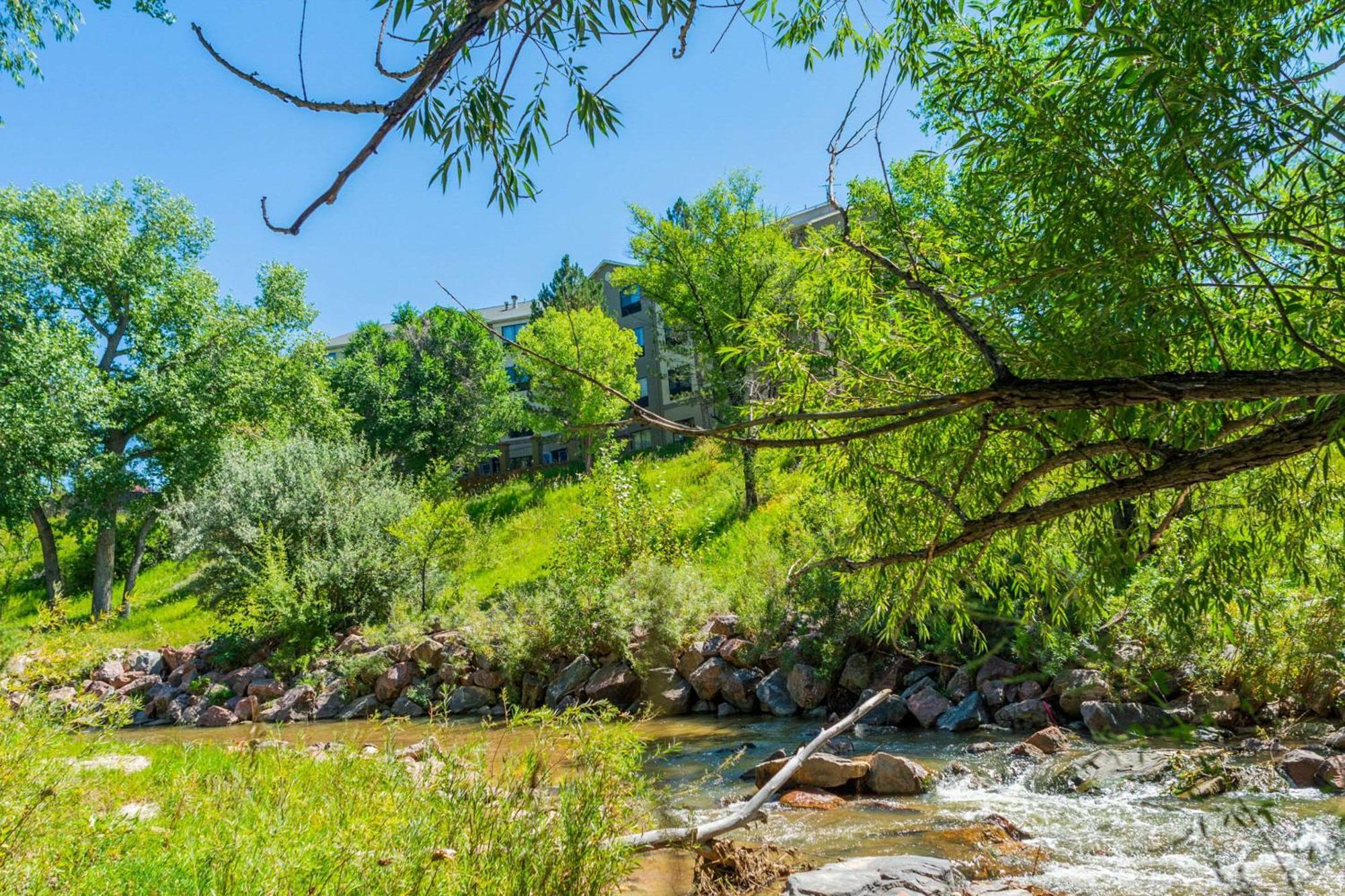 Comfort North 3* Colorado Springs