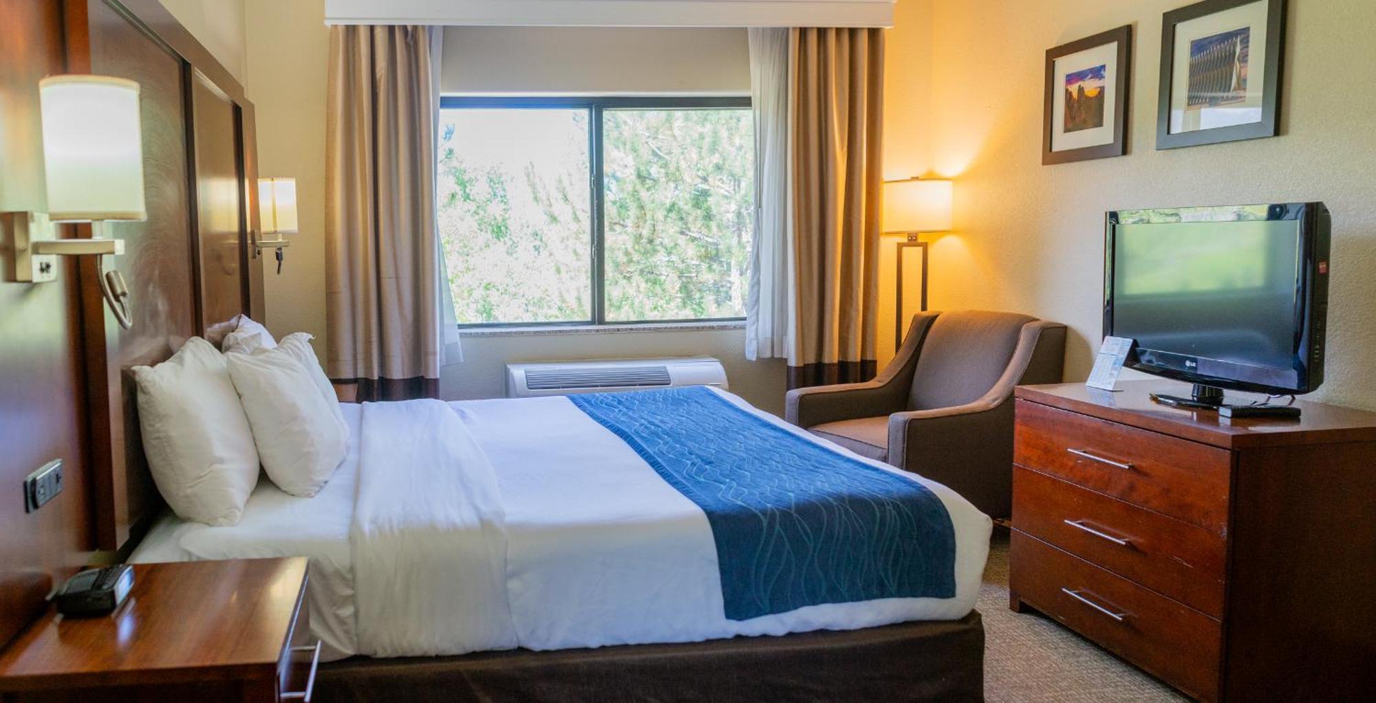 Comfort North 3* Colorado Springs