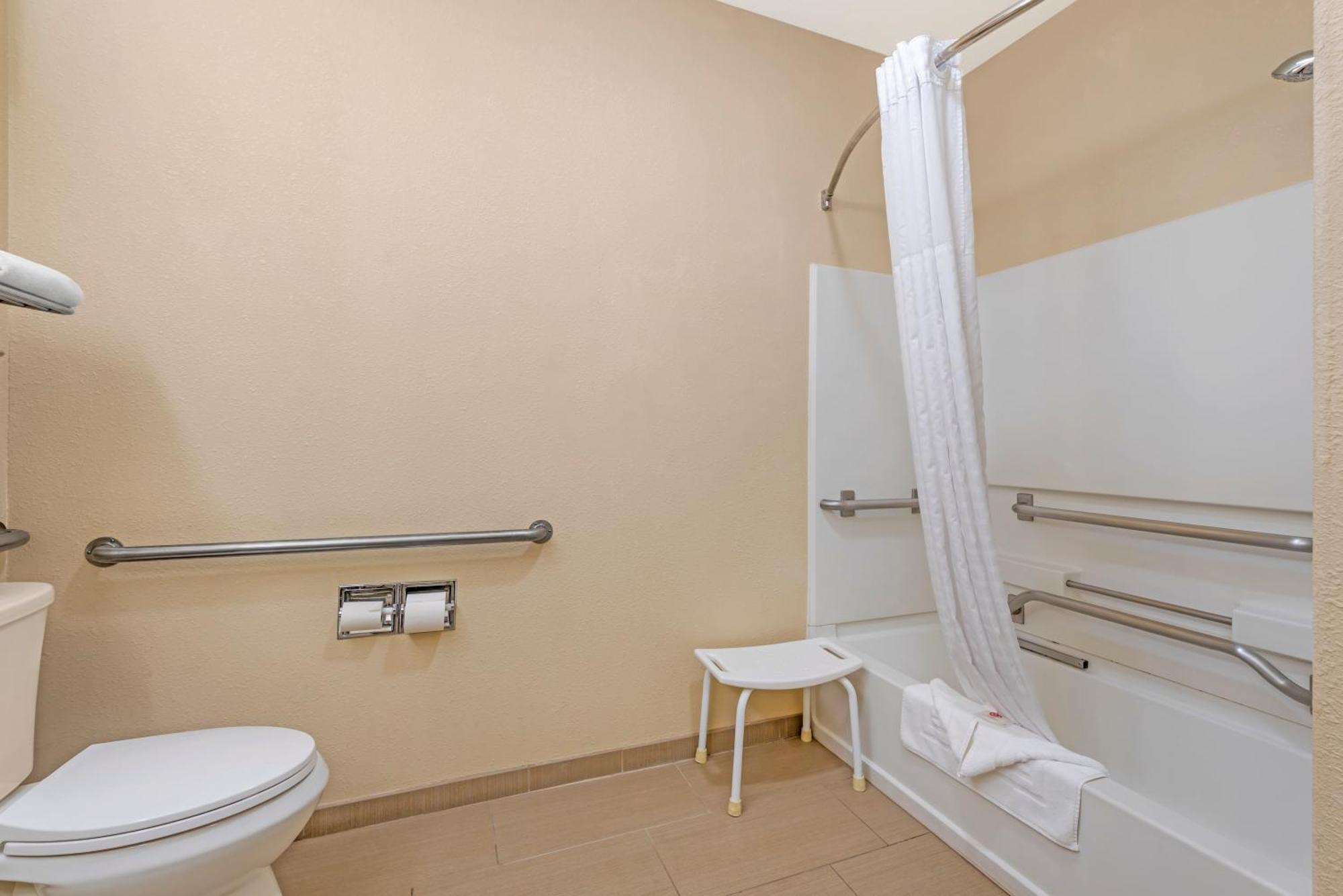 Estalagem Comfort North - Air Force Academy Area 3*
